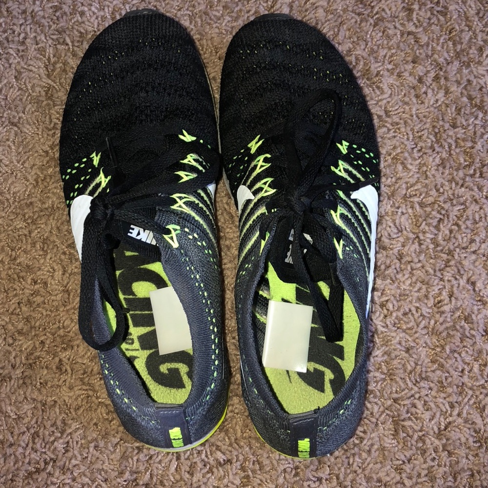 Nike Zoom Tennis shoes